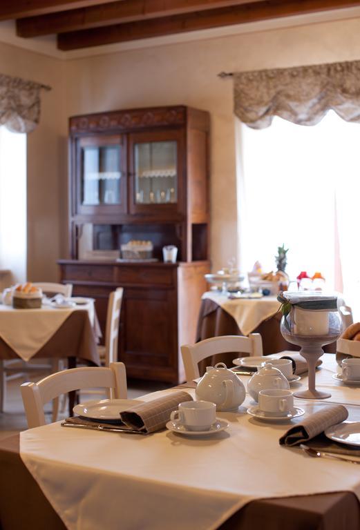 Al Borgo Alloggi Desenzano del Garda Ngoại thất bức ảnh